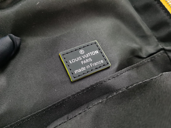 ルイヴィトンバッグ着用イメージ